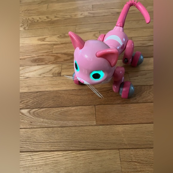 Spin Master Pink Zoomer Kitty Bella Cat Interactive Robot with Tail and works! - Picture 15 of 16